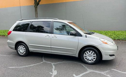 2004 Toyota Sienna