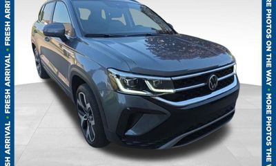 2022 Volkswagen Taos 4Motion SEL