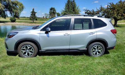 2019 Subaru Forester Base