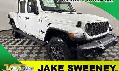 2026 Jeep Gladiator Sport