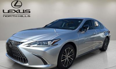 2024 Lexus ES 350 Premium