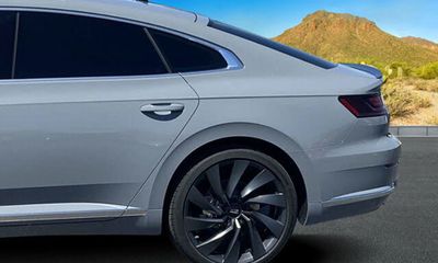 2023 Volkswagen Arteon 4Motion SE R