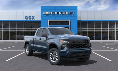 2024 Chevrolet Silverado Custom