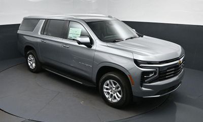 2026 Chevrolet Suburban LS