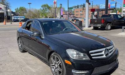 2013 Mercedes-Benz C-Class C250