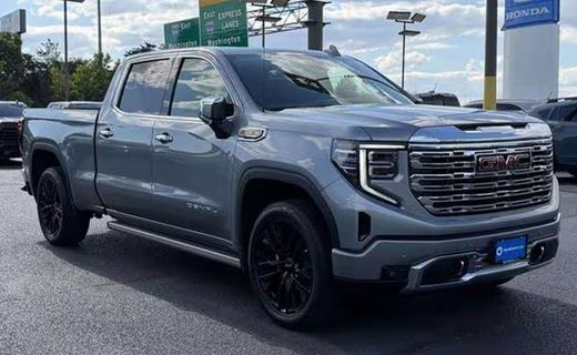 2025 GMC Sierra Denali