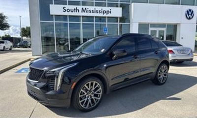 2019 Cadillac XT4 Luxury