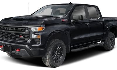 2026 Chevrolet Silverado Trail Boss Custom