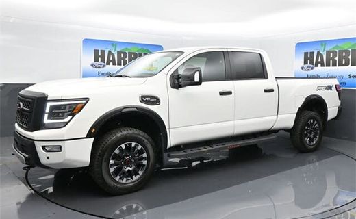 2024 Nissan Titan