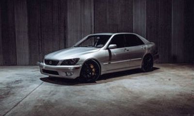2002 Lexus IS 300