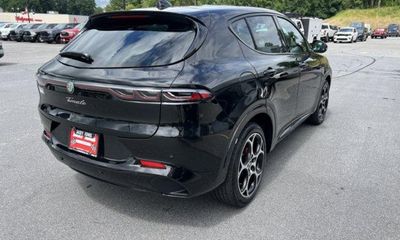 2025 Alfa Romeo Tonale Base Intensa Sprint