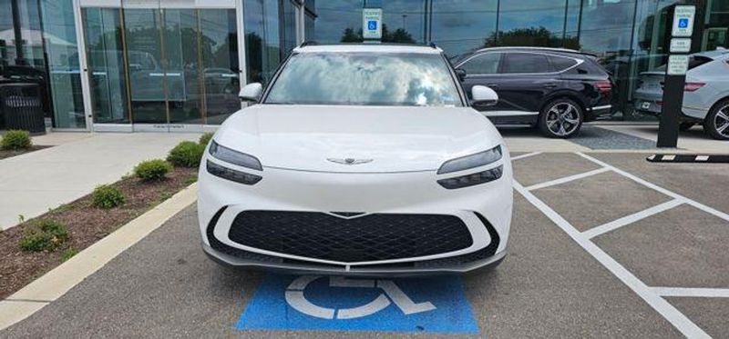 2023 Genesis GV60 — a typically priced live listing