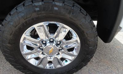 2024 Chevrolet Silverado HD High Country