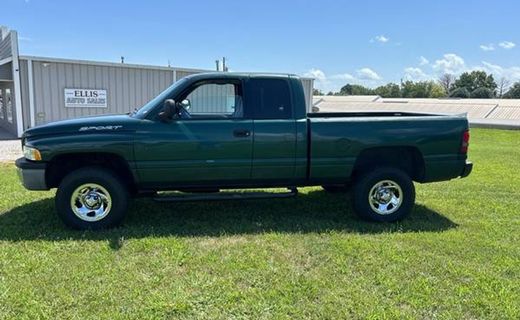 2001 Dodge Ram Sport