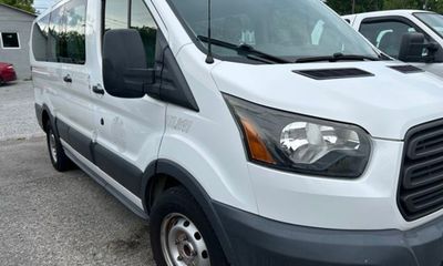 2015 Ford Transit SRW LOW Roof