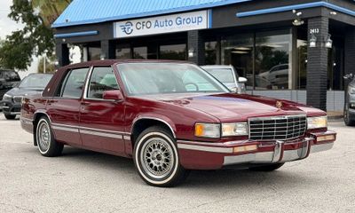 1993 Cadillac Deville Base