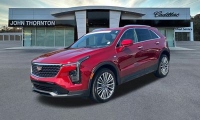2025 Cadillac XT4 Premium Luxury
