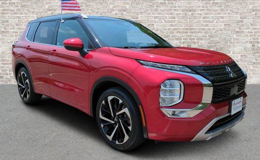 2023 Mitsubishi Outlander SEL