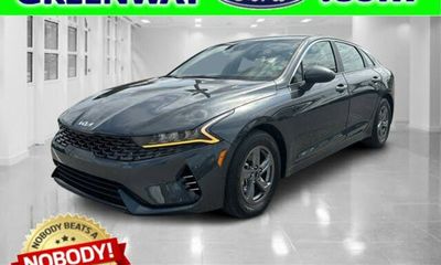 2022 Kia K5 LXS