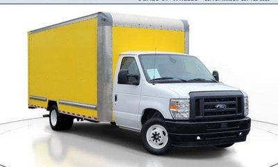 2024 Ford E-350