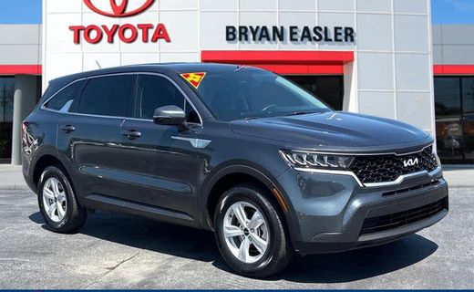 2022 Kia Sorento LX