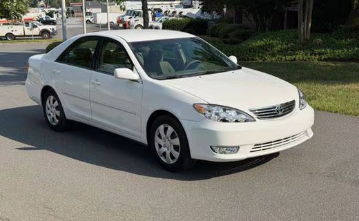 2005 Toyota Camry XLE