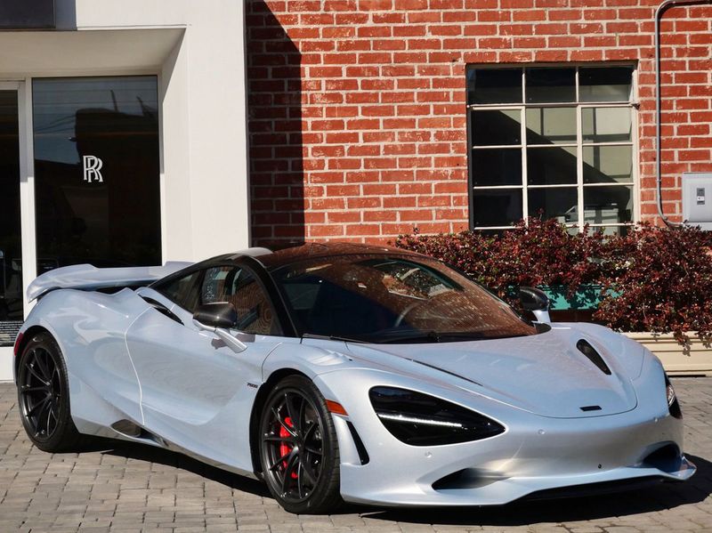 2026 McLaren 750S — a typically priced live listing