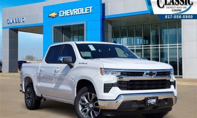 2026 Chevrolet Silverado LT