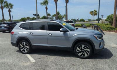2024 Volkswagen Atlas SE