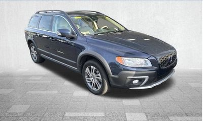 2014 Volvo XC70 32