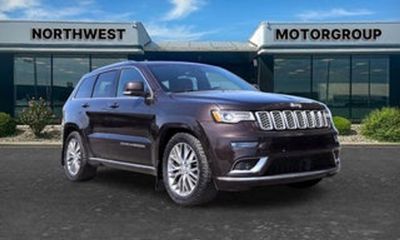 2017 Jeep Grand Cherokee Summit