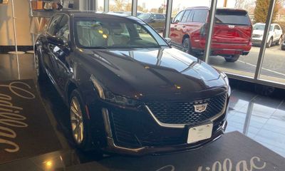2021 Cadillac CT5 Luxury