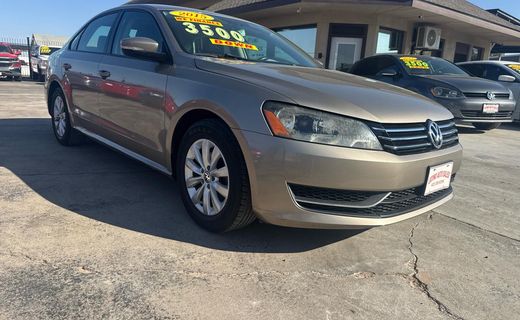 2015 Volkswagen Passat S