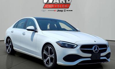 2025 Mercedes-Benz C-Class C300