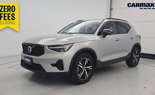 2024 Volvo XC40