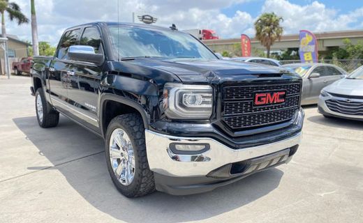 2018 GMC Sierra SLT