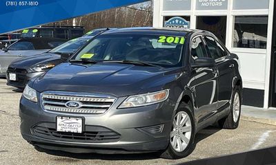 2011 Ford Taurus SE