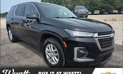 2022 Chevrolet Traverse LS