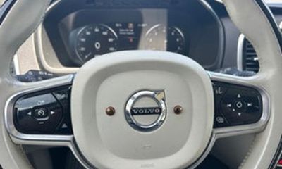 2017 Volvo XC90 Momentum