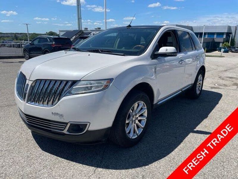 2014 Lincoln MKX — a typically priced live listing