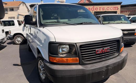 2013 GMC Savana 3500