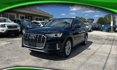 2022 Audi Q7 Quattro Premium