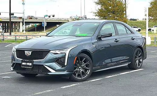 2025 Cadillac CT4 Sport