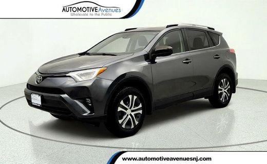 2018 Toyota RAV4 LE