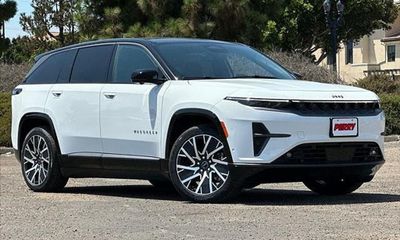 2025 Jeep Wagoneer S Limited