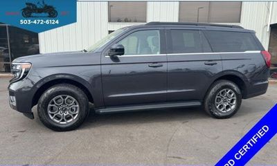 2025 Ford Expedition Active