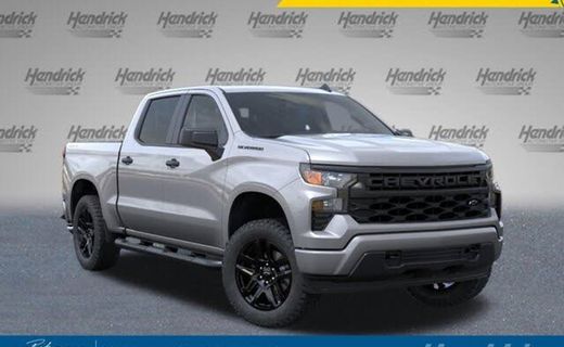 2026 Chevrolet Silverado Custom
