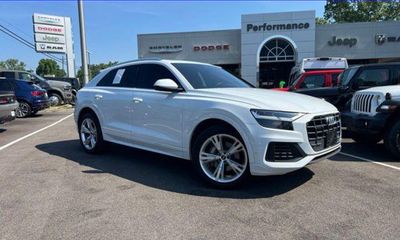 2022 Audi Q8 Quattro Premium