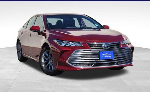 2022 Toyota Avalon XLE