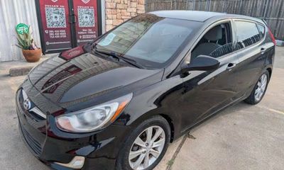 2012 Hyundai Accent GLS Middle Grade